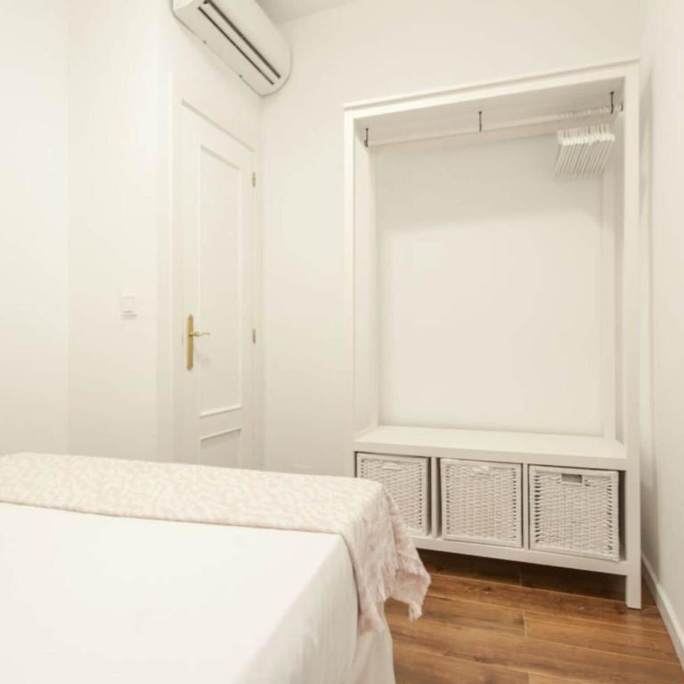 Gran Via VI -Acogedor apartamento céntrico - Apartamento de 2 dormitorios - 15