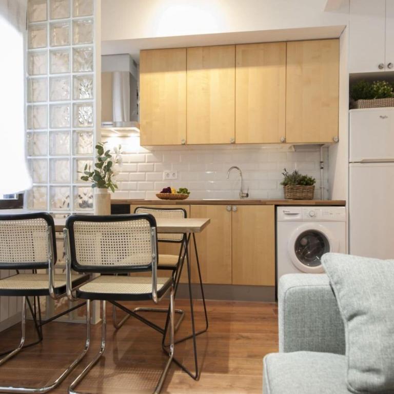Gran Via VI -Acogedor apartamento céntrico - Apartamento de 2 dormitorios - 3