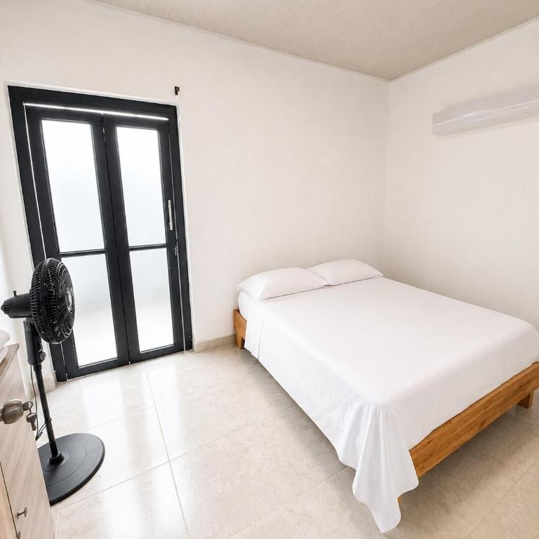 Apartamento nuevo en Buga cerca a la Basílica - Two-Bedroom Family Apartment - 6