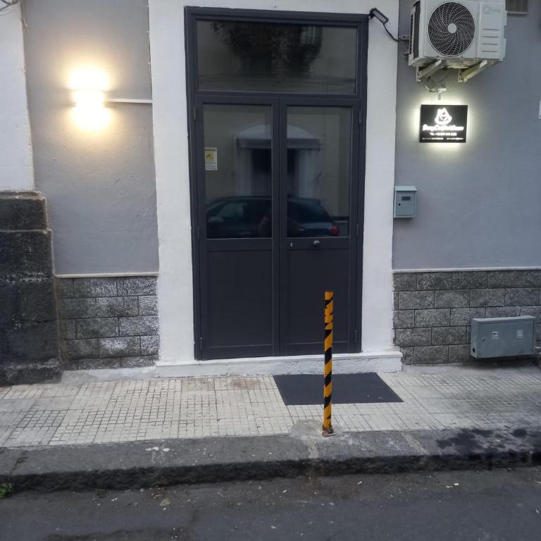 DanyCentralHouse - Two-Bedroom House - 15