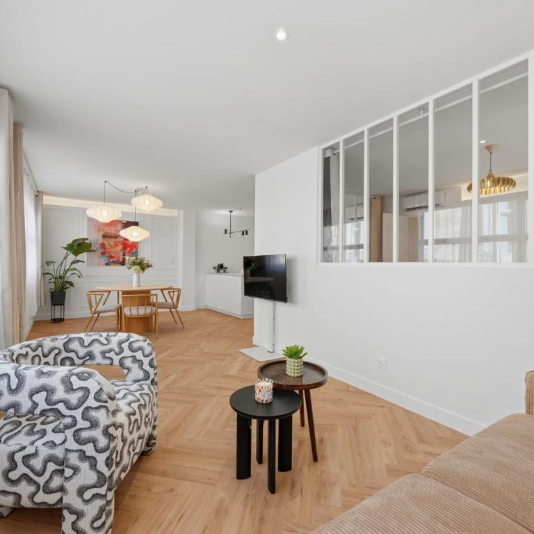 Le Parisien Charming & 150m from St-Roch Station - 4 pers - Apartment - 5