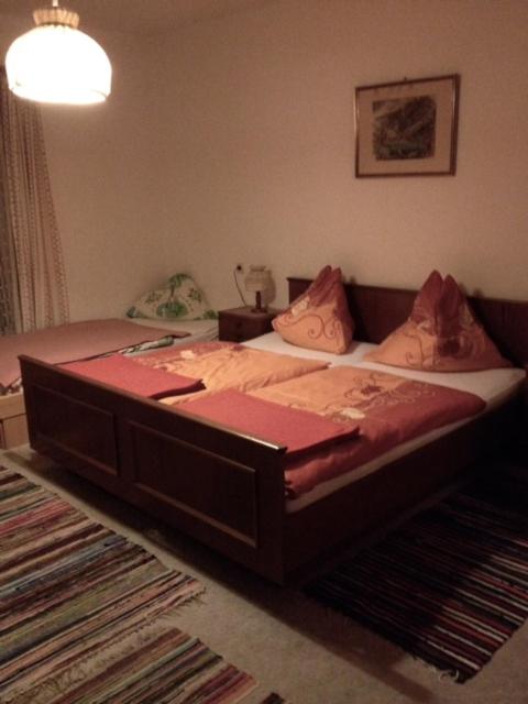 Pension Charlotte - Dreibettzimmer mit Balkon - 3