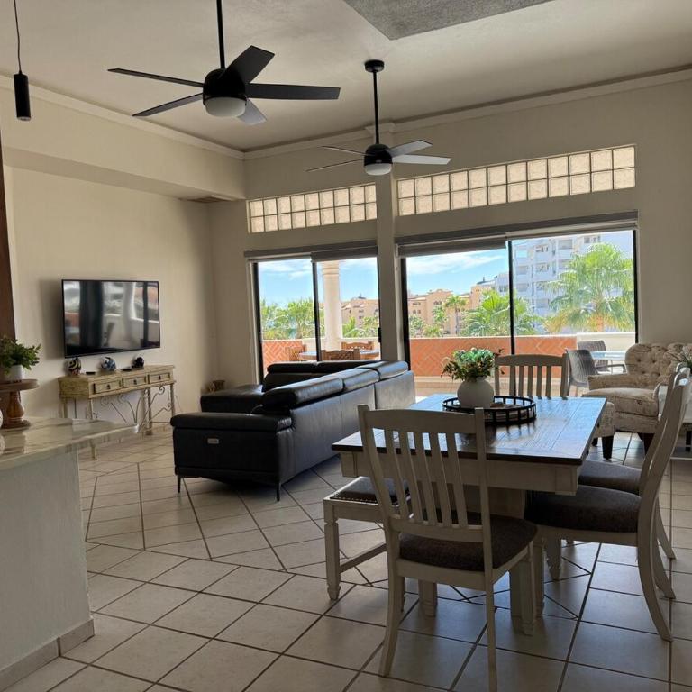 A302 Casa Blanca Golf Villa - 3 Bedrooms 3 Baths - Apartamento de 3 dormitorios - 50