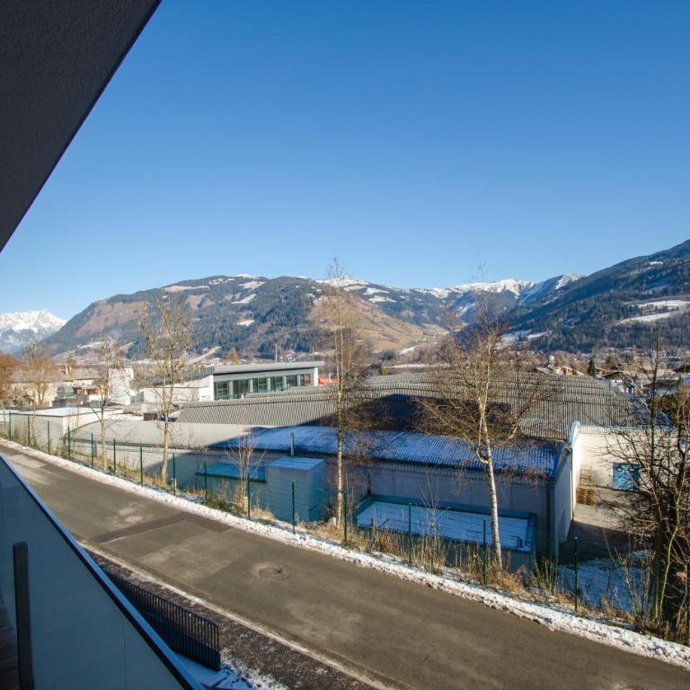 Superb Alpine Lodges by All in One Apartments - Apartment mit 2 Schlafzimmern, Balkon und Seeblick - 3