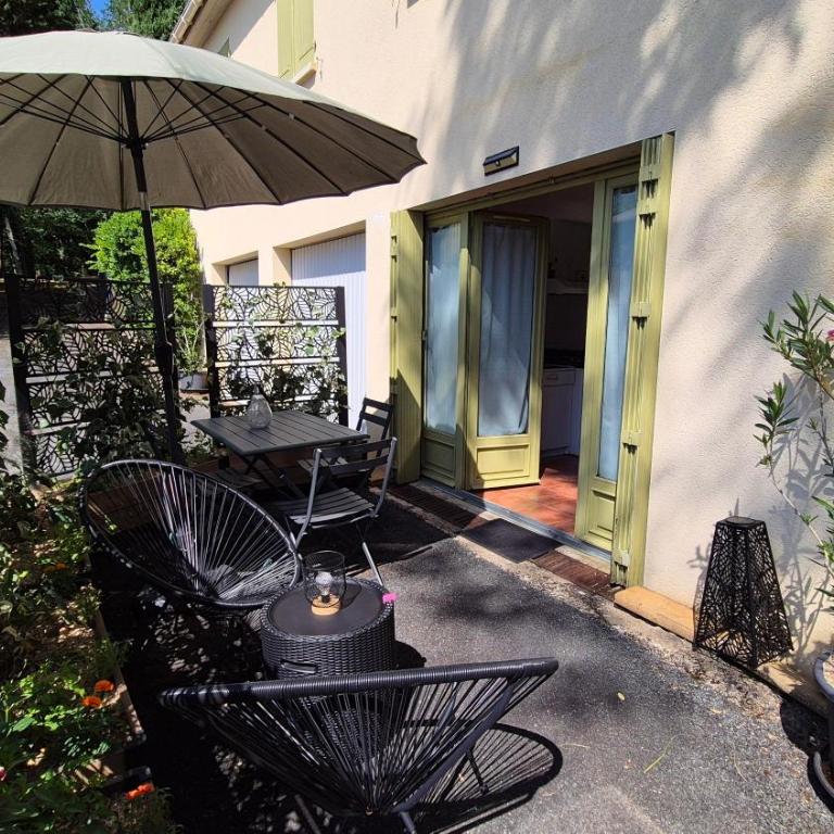 Studio Côté Sud Vert avec piscine à Sarlat - Comfort Studio - 8
