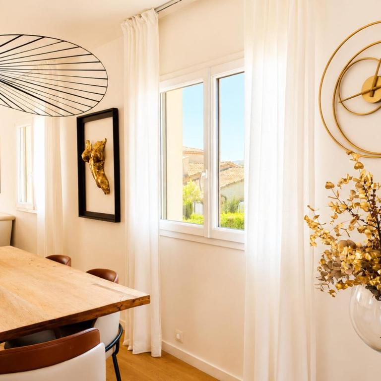 NOUVEAU Piscine & Jacuzzi Jardin 400 m 3 Chambres Mandelieu - Appartement - 22