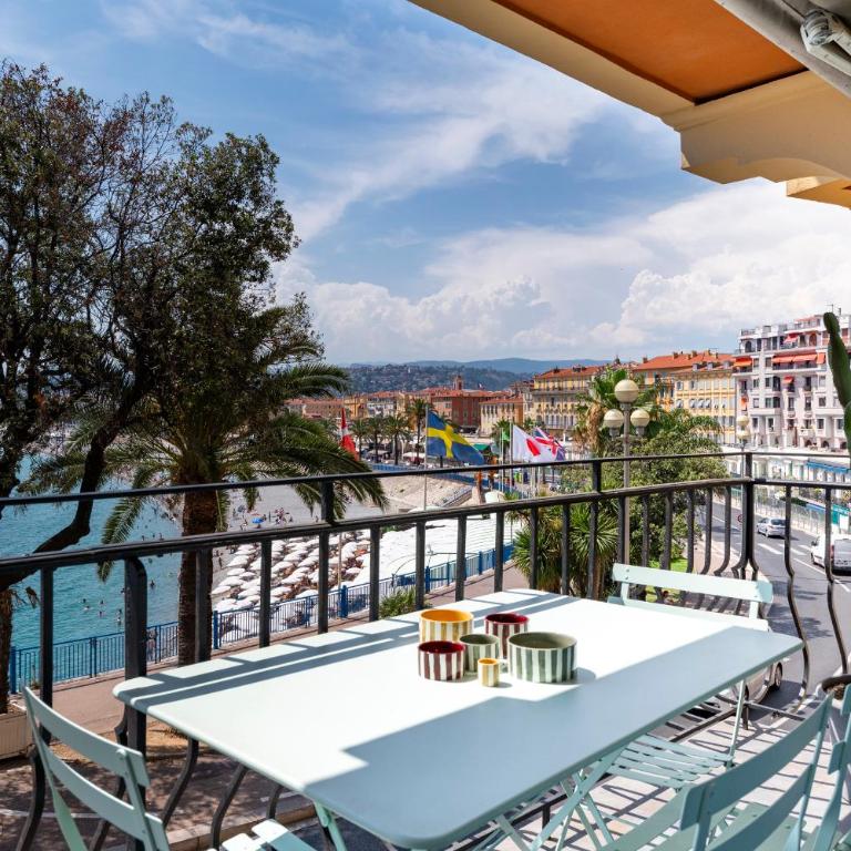 Nice Promenade, Best View on bay, sunny terrace, 4 guests, 2 bedrooms AC - Appartement 2 Chambres avec vue sur la baie - 1