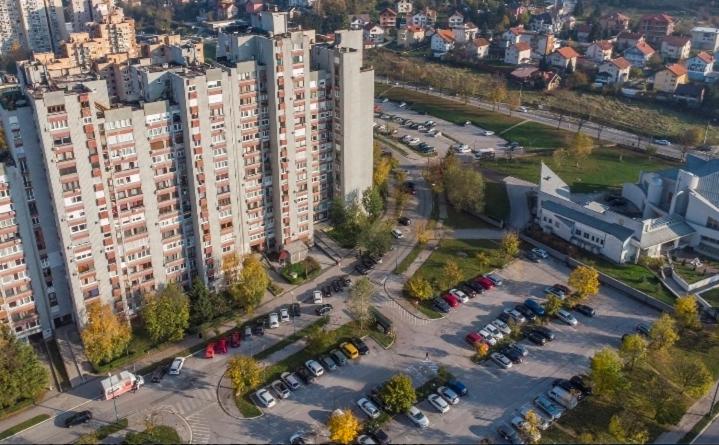 Obsidian Residence 2 - Modern Apartment near airport with free parking - Apartman sa 2 Spavaće Sobe - 5