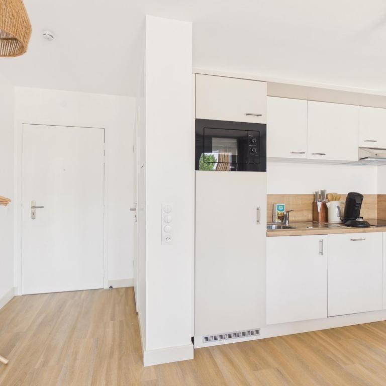 L'Embrun - appart pour 6 - piscine commune - Appartement - 4