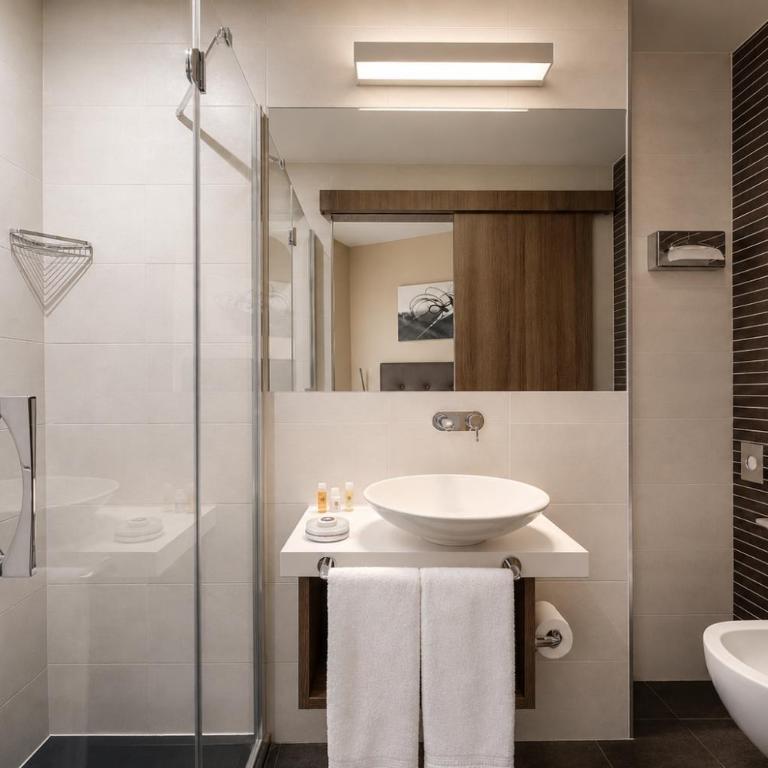 Hotel Mentana, by R Collection Hotels - Camera Deluxe Doppia con Letti Singoli - 3