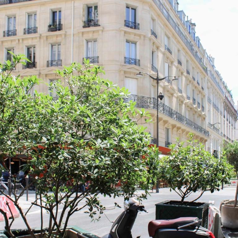 Studio 27m au cœur du 9e arrondissement - Studio - 22