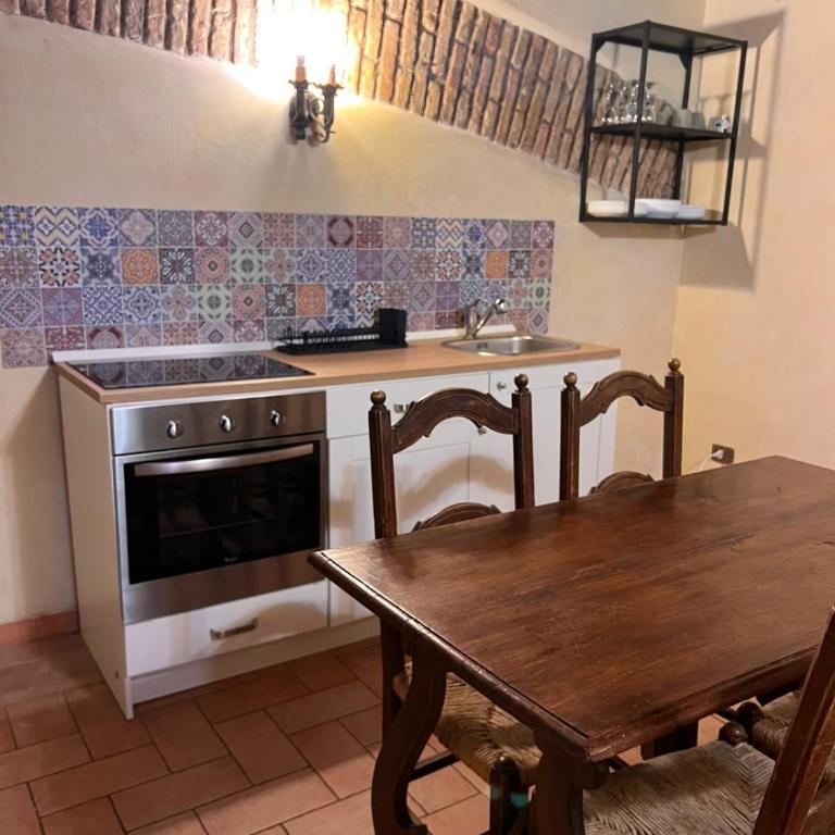 Roman Apartment to Coliseum - Appartamento con 2 Camere da Letto - 16