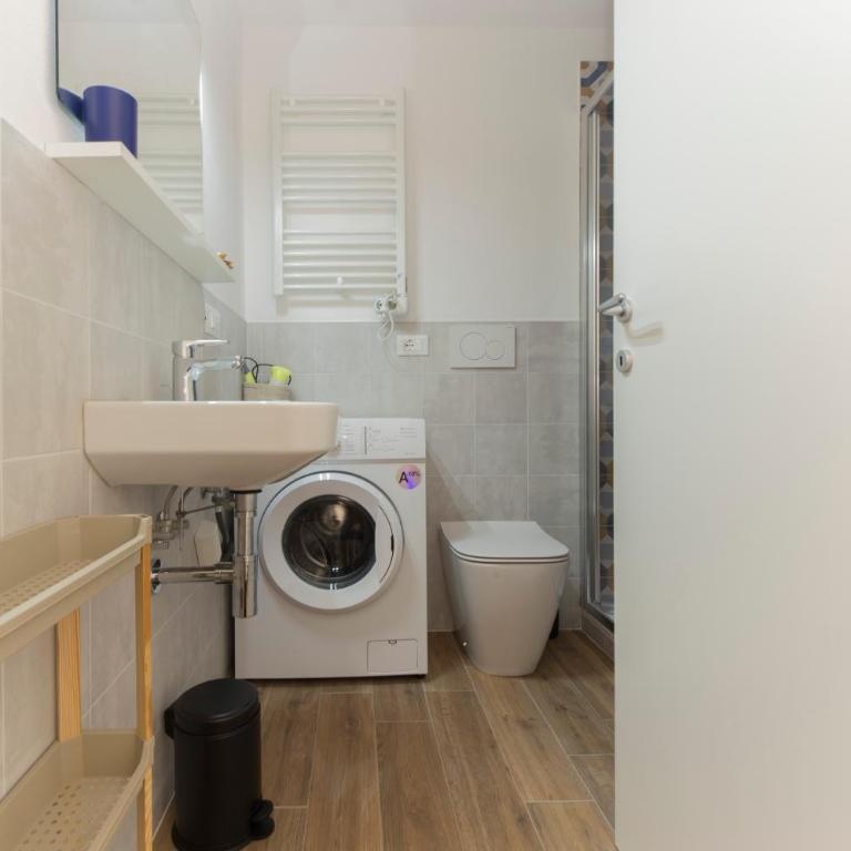 JOIVY Brand New 1-Bedroom Flat with Balcony next to the Bay of Silence - Appartamento con 1 Camera da Letto e Balcone - 15