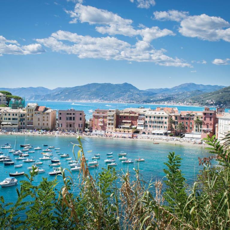 JOIVY Brand New 1-Bedroom Flat with Balcony next to the Bay of Silence - Appartamento con 1 Camera da Letto e Balcone - 24