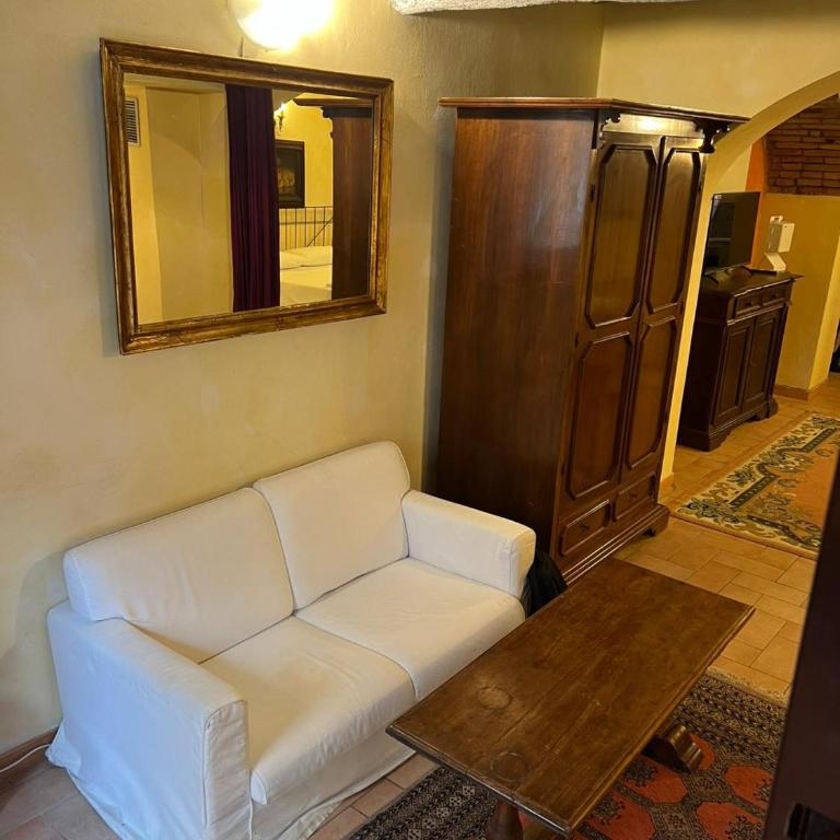 Roman Apartment to Coliseum - Appartamento con 2 Camere da Letto - 3