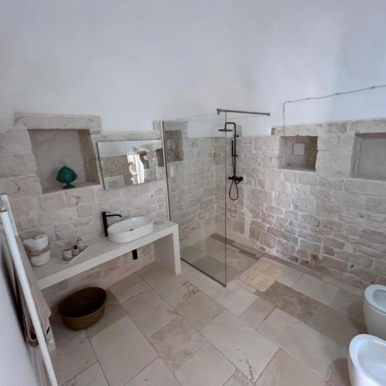 Dimora i trulli dell'ulivo - Camera Matrimoniale con Bagno Privato - 7