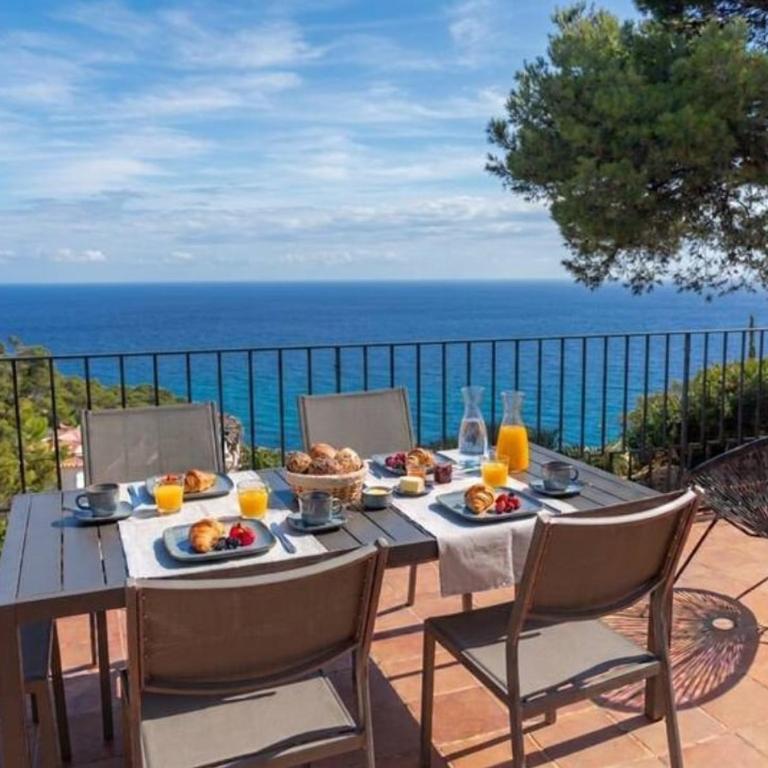 La Terrasse 1-Vue Mer Panoramique & Piscine, BBQ - Appartement - 1