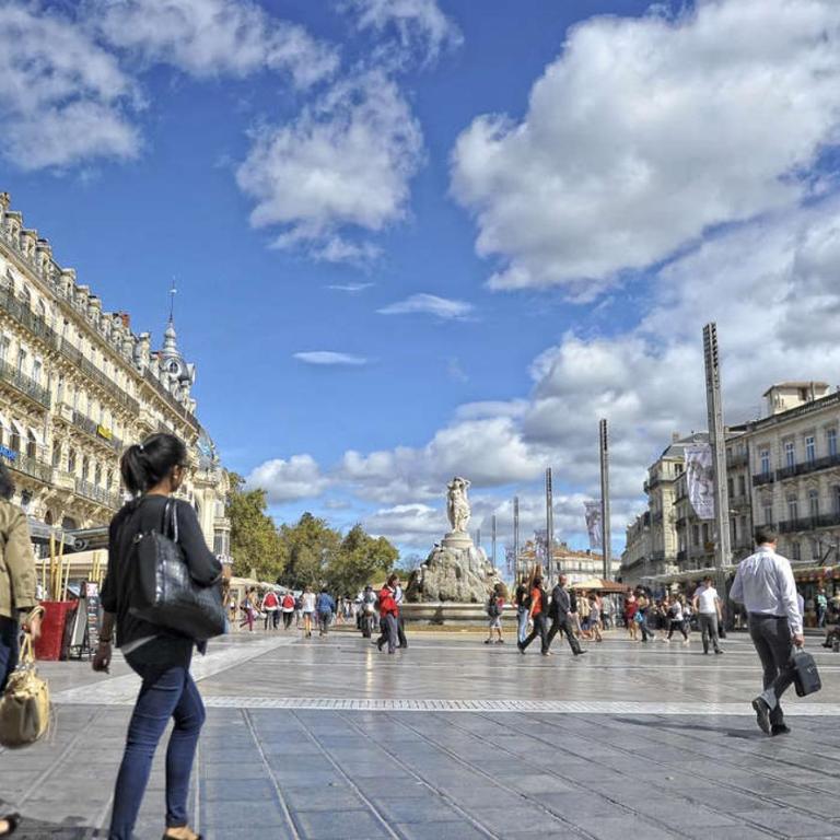 "Évasion"-Meublé de Tourisme 3 étoiles -Résidence "Les Logis de Béziers"-Garage optionnel-Cœur de ville-Plages à 16km ! - Appartement - 80