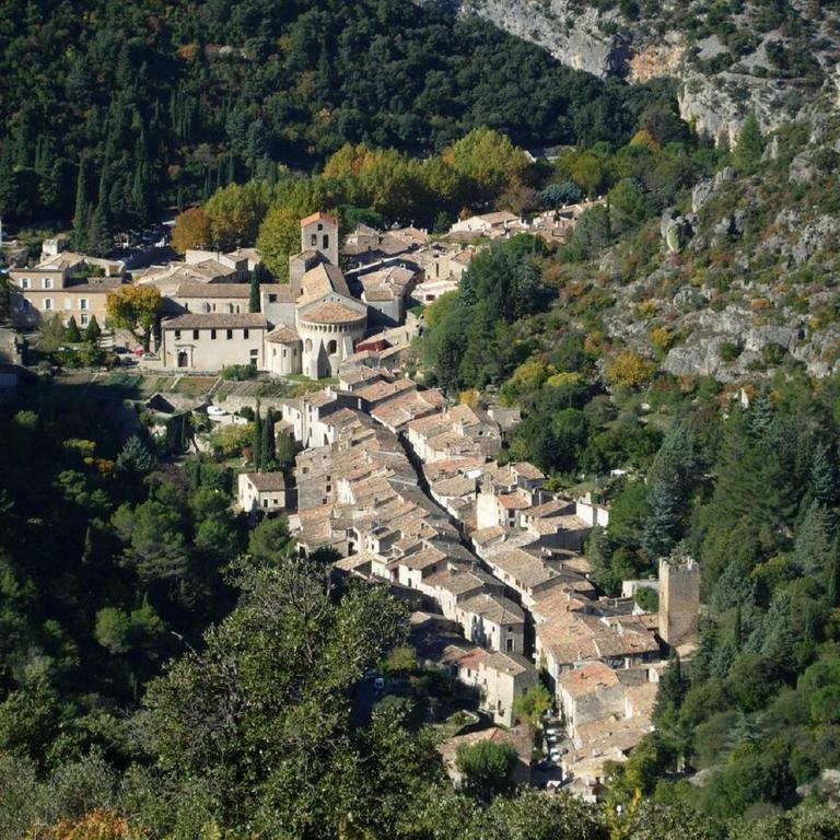 "La Clé dès Champs"-Meublé de Tourisme 3 étoiles -Résidence "Les Logis de Béziers"-Garage optionnel-Cœur de ville-Plages à 16km ! - Appartamento - 58