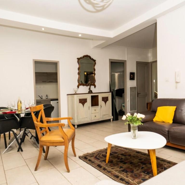 "Belle Étape" Meublé Tourisme 3* AC, Pkg optionnel - Appartement - 69