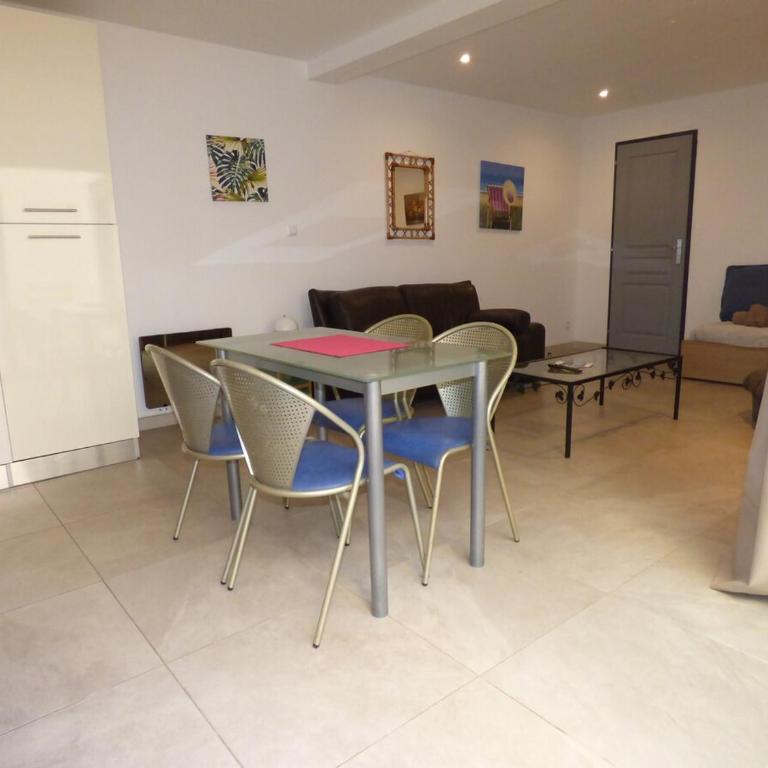 "Le Patio" Meublé Tourisme 3*Garage optionnel. - Appartamento - 32