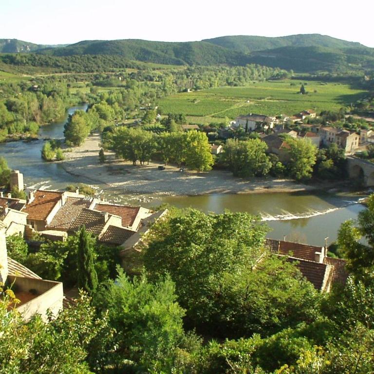 "Côté Cour"-Meublé de Tourisme 3 étoiles -Résidence "Les Logis de Béziers"-Garage optionnel-Cœur de ville-Plages à 16km ! - Appartement - 90