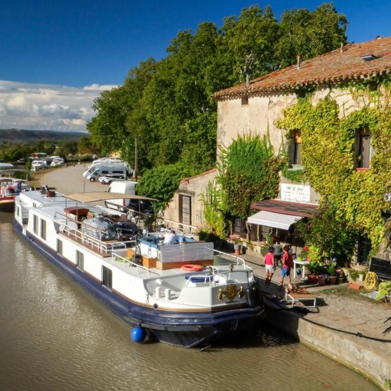 "Côté Cour"-Meublé de Tourisme 3 étoiles -Résidence "Les Logis de Béziers"-Garage optionnel-Cœur de ville-Plages à 16km ! - Appartement - 67