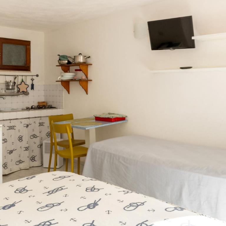 Hotiday Ponza Scogliera - Monolocale - 8