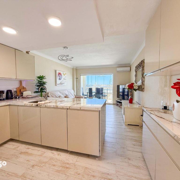 Family Apartment Near the Beach - BON01 - Three-Bedroom Apartment - 5