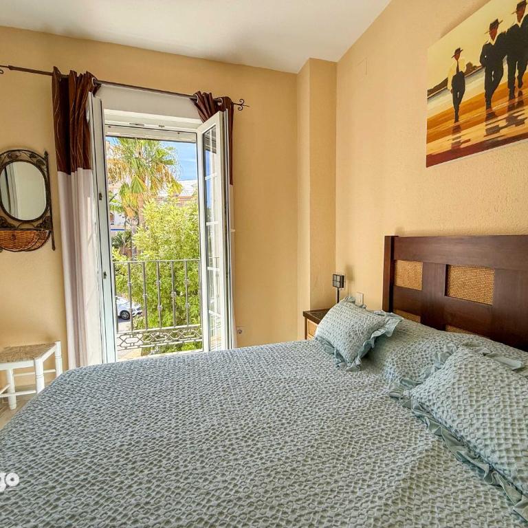 Family Apartment Near the Beach - BON01 - Three-Bedroom Apartment - 12