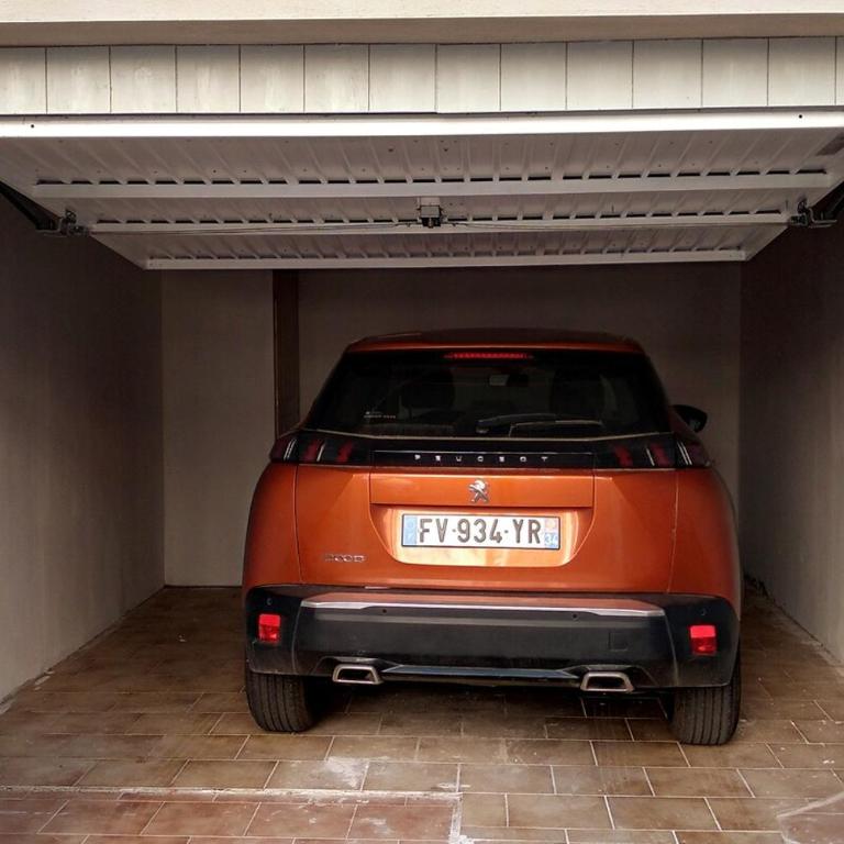 "Côté Cour"-Meublé de Tourisme 3 étoiles -Résidence "Les Logis de Béziers"-Garage optionnel-Cœur de ville-Plages à 16km ! - Appartement - 37