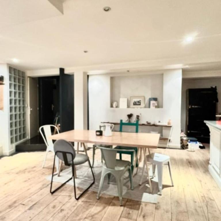 Maison loft de 100 m avec jardin à Paris - Maison de Vacances - 3
