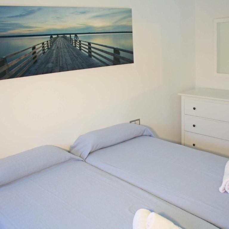 Superb Seafront Villa - Five-Bedroom House - 18