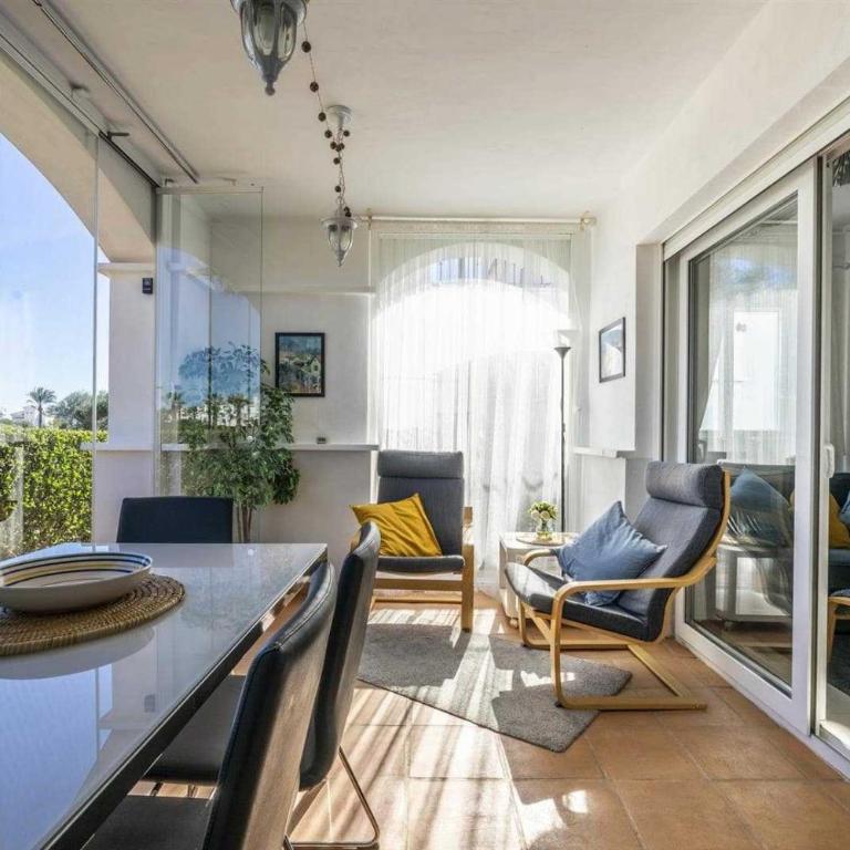 A Lovely Townhouse with golf views LA50 - Casa - 7