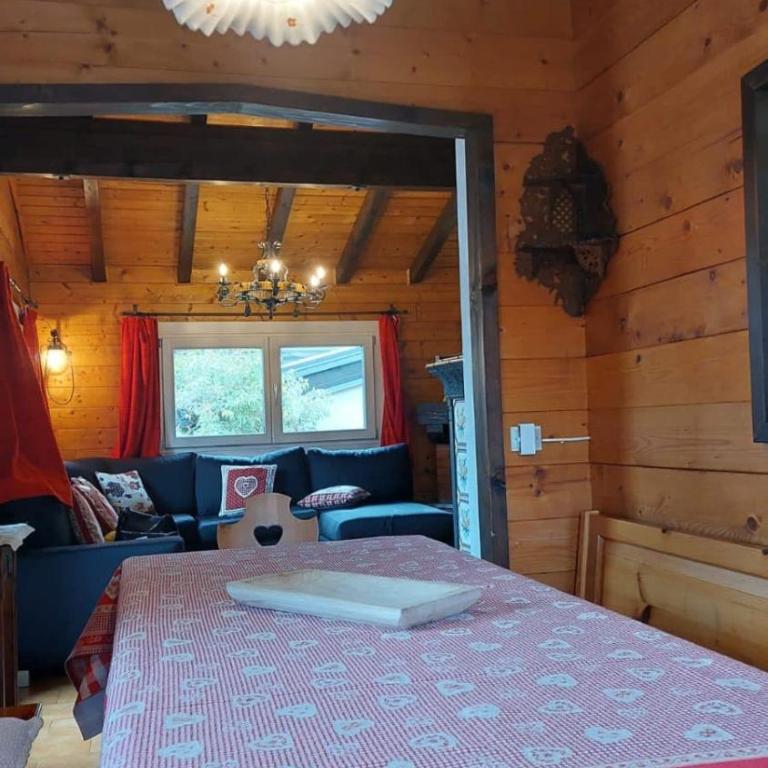 Trilocale stile Baita - Appartamento con 2 Camere da Letto - 7
