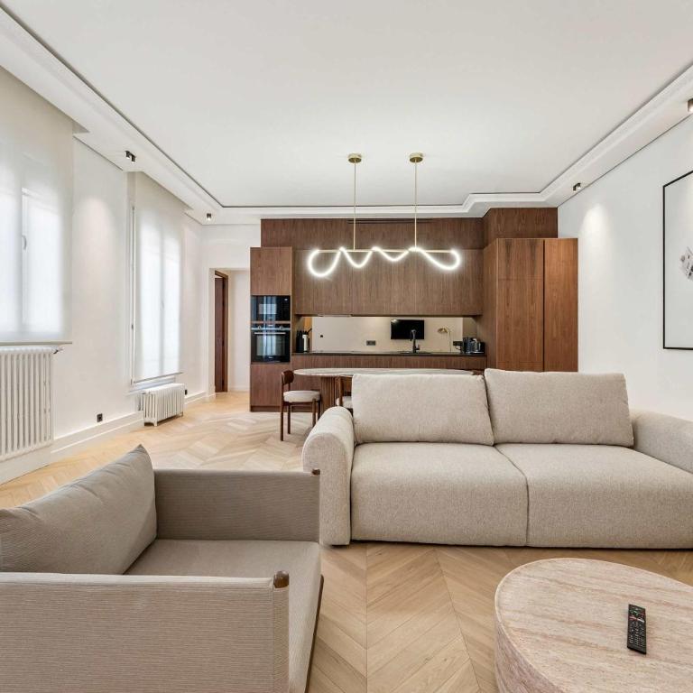 LE BEAU CHAMPS-ELYSEES - Luxury Apartment, AIR COND, LIFT - Appartement - 29