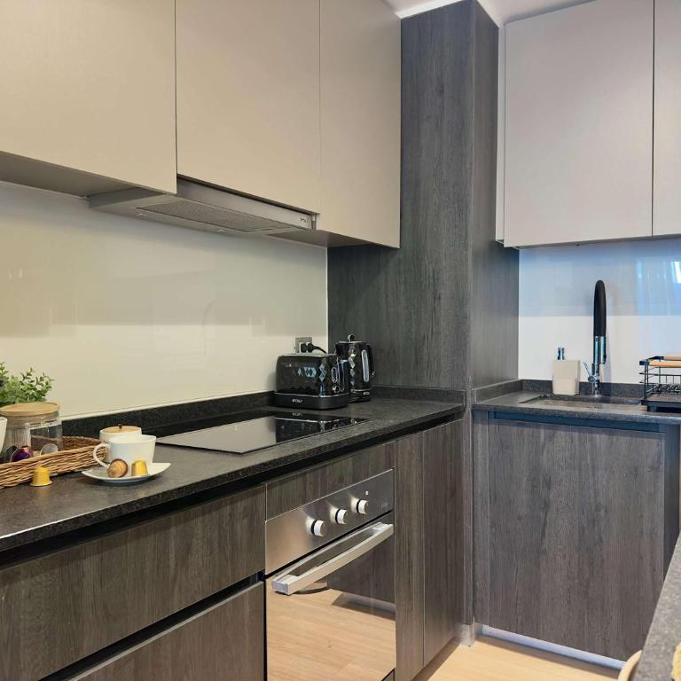 ü I Metro Manquehue y Parque Arauco - Apartment - 8