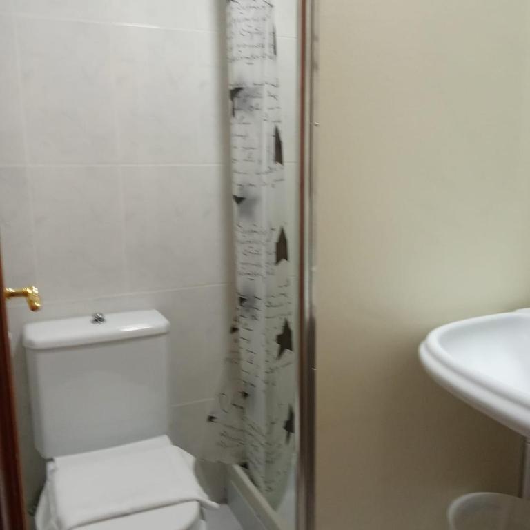 Alojamiento San Martín - Camera Matrimoniale con Bagno Privato - 10