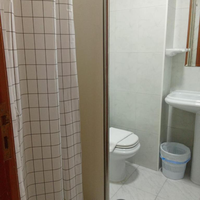 Alojamiento San Martín - Camera Matrimoniale con Bagno Privato - 15