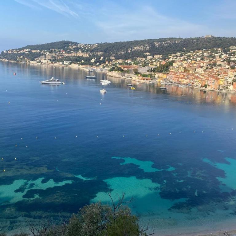 T2 spacieux au centre de Villefranche sur Mer - Appartement 1 Chambre - 24