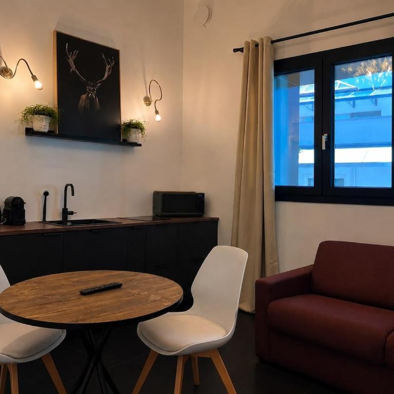 Casa Verde - Urban Oasis in the Heart of Bergamo - Casa con 2 Camere da Letto - 8