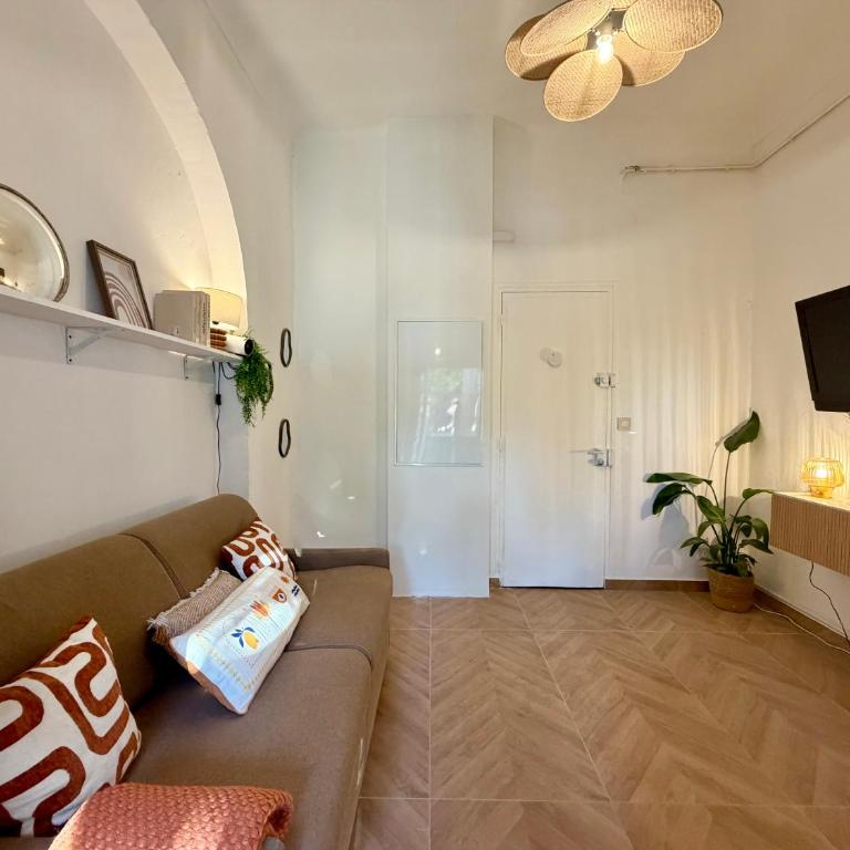 Studio moderne avec jardin à 500 m de la mer - Studio with Garden View - 3