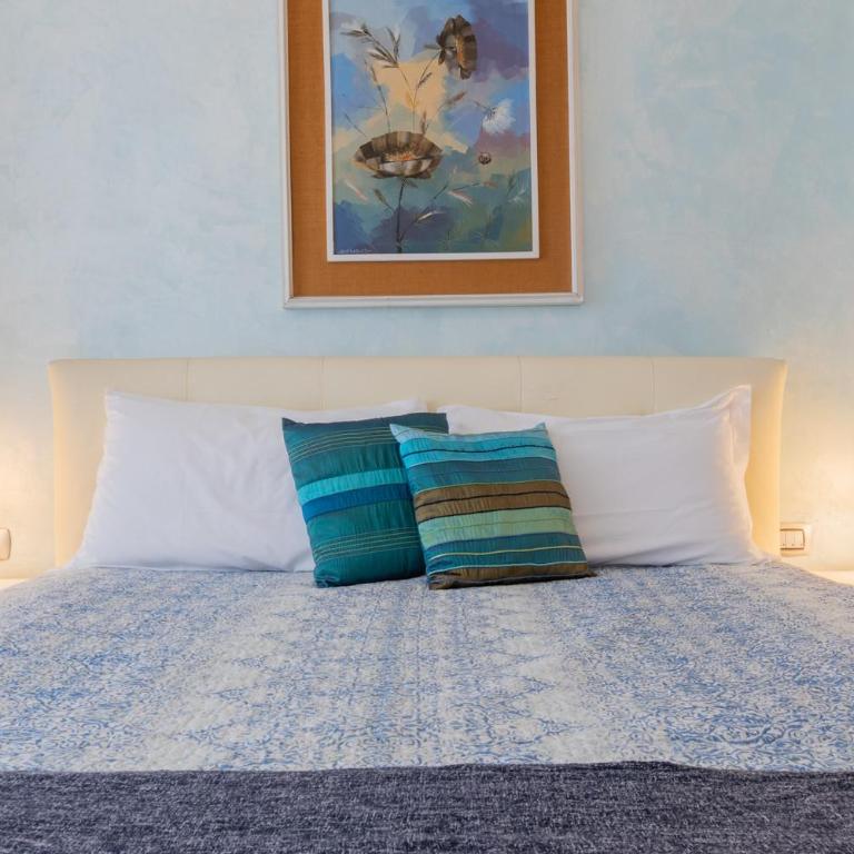Regina Margherita by Wonderful Italy - Apartment - 17