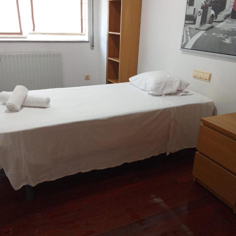 Alojamiento San Martín - Camera Singola con Bagno in Comune - 2