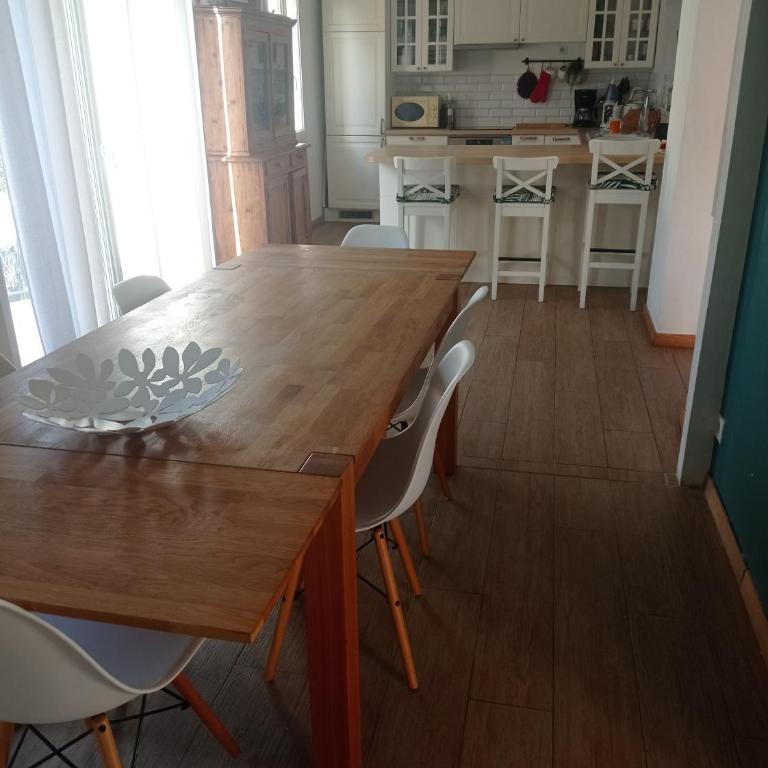 cabane au fond du jardin à partager - Appartement 2 Chambres - 1