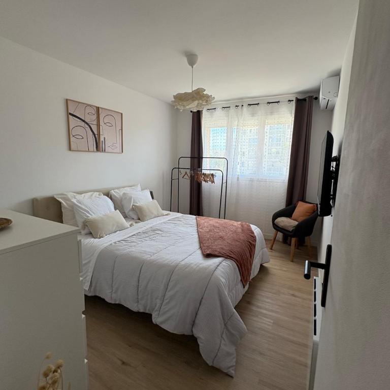 Appartement refait à neuf tout à pied - Two-Bedroom Apartment - 8