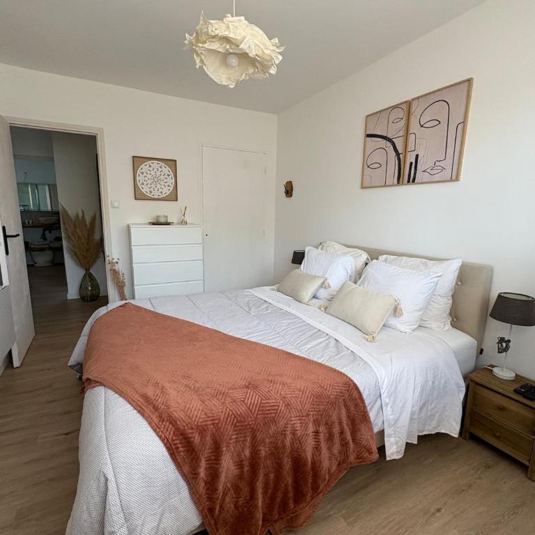 Appartement refait à neuf tout à pied - Two-Bedroom Apartment - 13