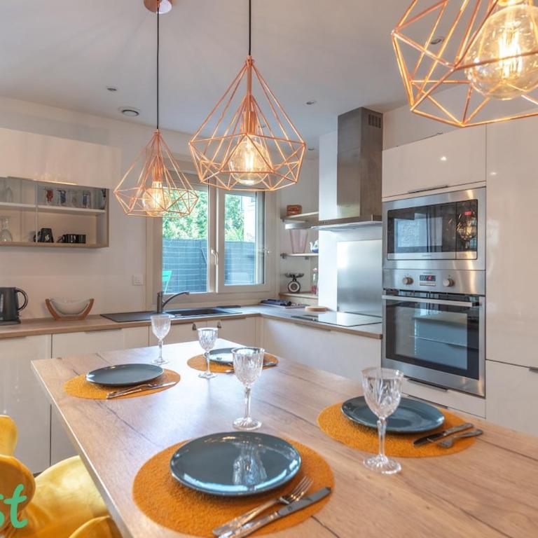 4 personnes - Terrasse + parking privé - Appartement - 16