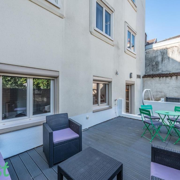 4 personnes - Terrasse + parking privé - Appartement - 9