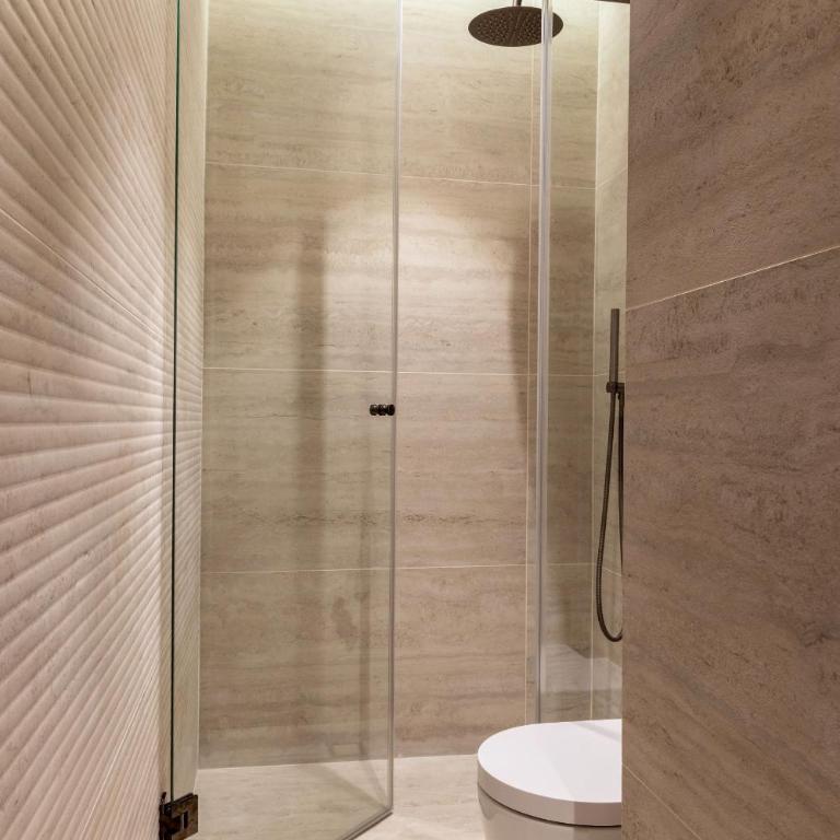 UrbanFlat 110 & 111 - 2 Appartements luxueux pour groupes et familles - Appartement - 21